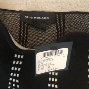 Club Monaco Skirts - Club Monaco Plunetta Skirt Club Monaco Skirts - Club Monaco Plunetta Skirt